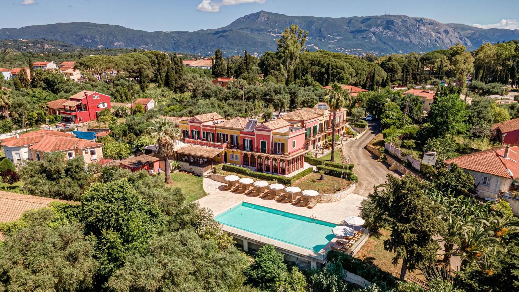 Ionian Arches Hotel กูเวีย ภายนอก รูปภาพ