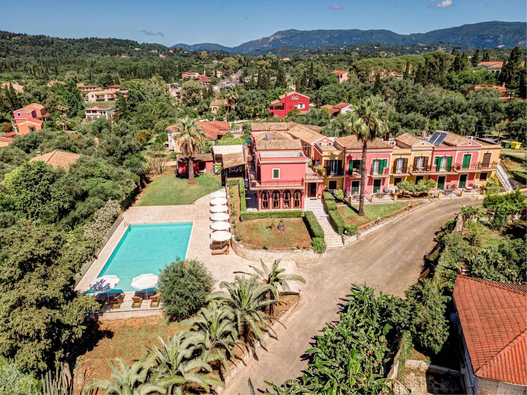 Ionian Arches Hotel กูเวีย ภายนอก รูปภาพ