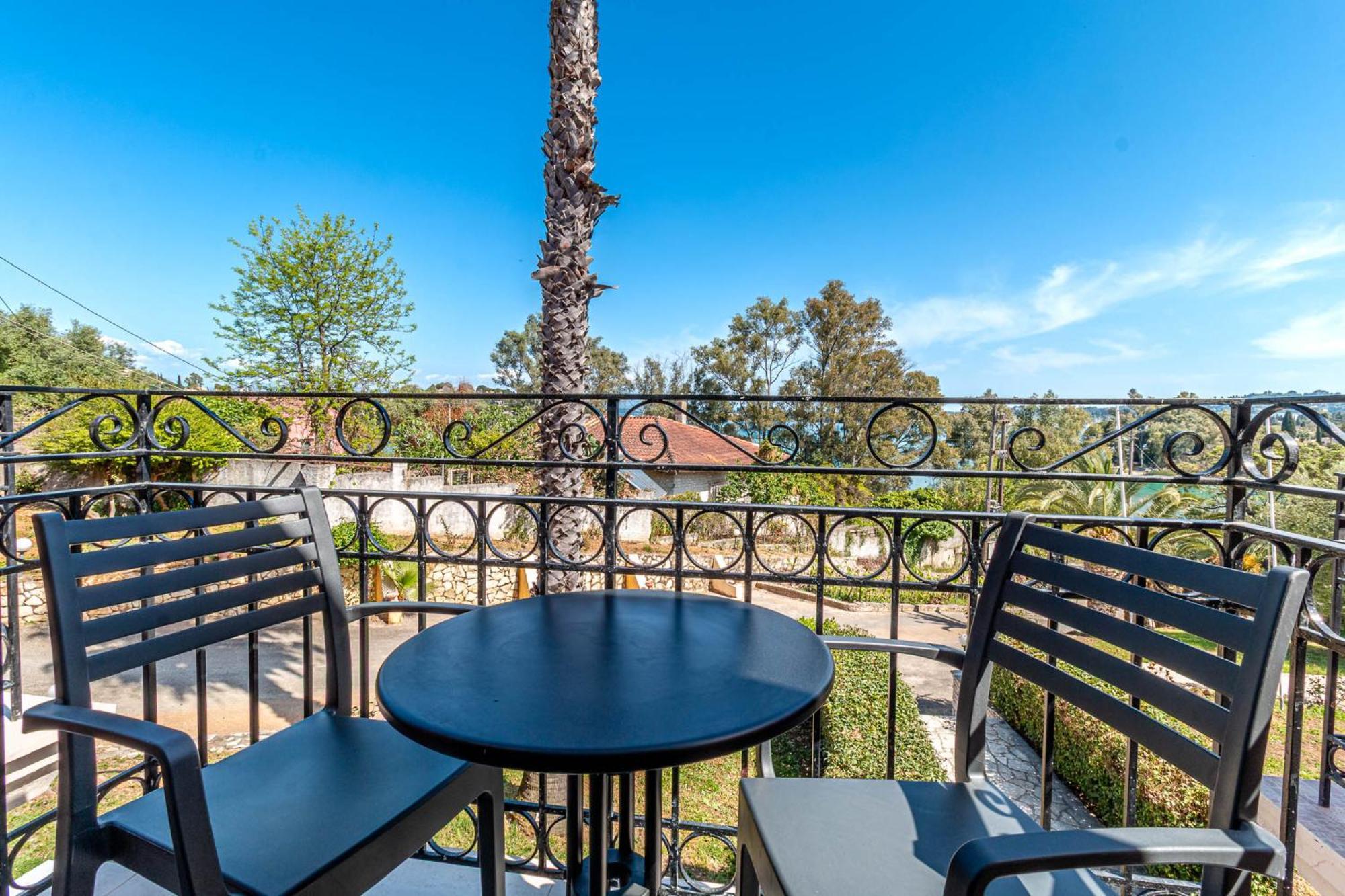 Ionian Arches Hotel กูเวีย ภายนอก รูปภาพ