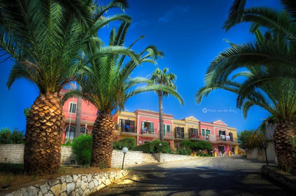 Ionian Arches Hotel กูเวีย ภายนอก รูปภาพ